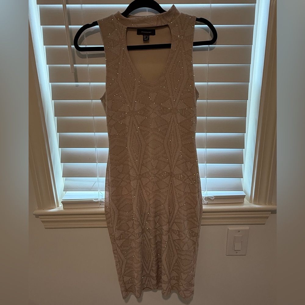 ✨🪩 Nude sparkle bodycon midi dress - great condition!!